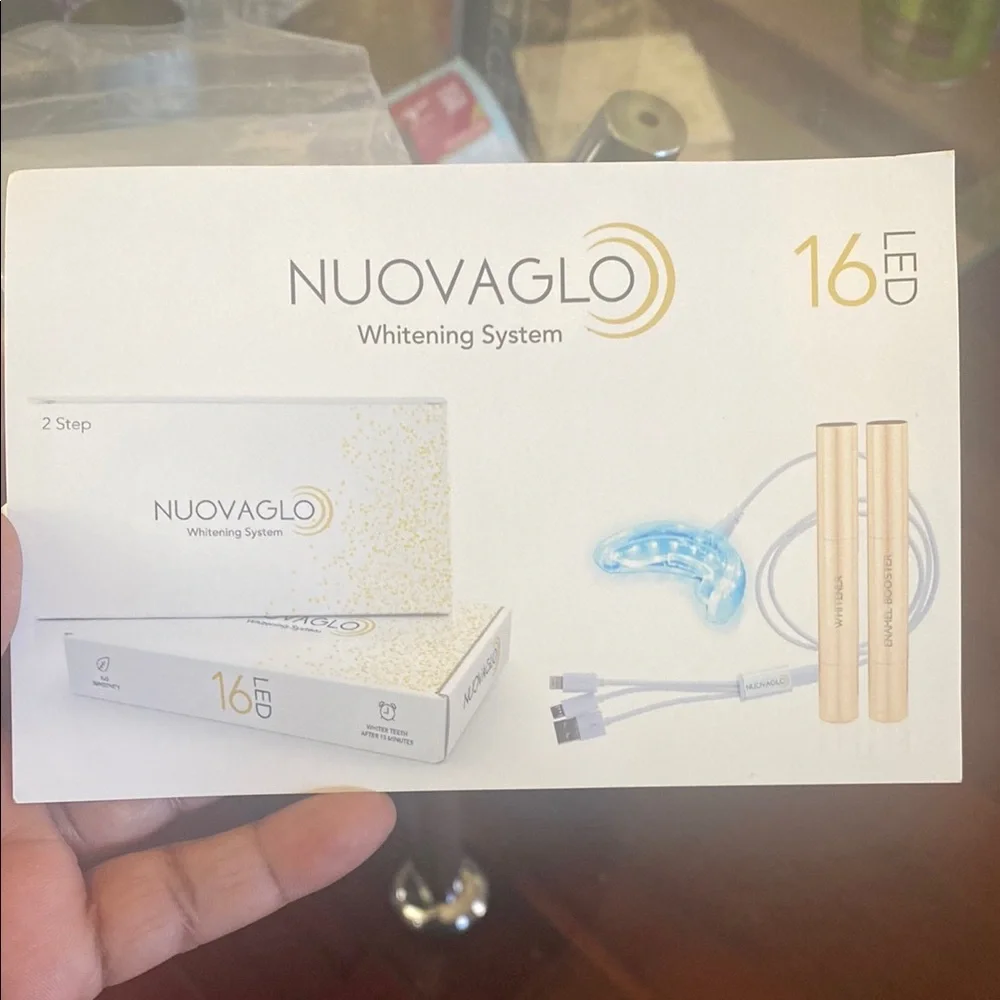 Gold Teeth Whitening Kit with LED Light